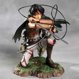 18cm Attack On Titan Levi Ackerman Kneeling Position Pvc Anime Action Figure Collectible Model Doll Statue Toys For Children's Q0722