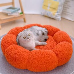 Cat Bed Winter Warm Plush Round Flower Sleeping Pad Thick Pet Beds & Furniture