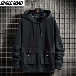 Single Road Mens Hoodies Spring Techwear Hip Hop Sweatshirt Japanese Streetwear Oversized Black Hoodie Plus Size 220107