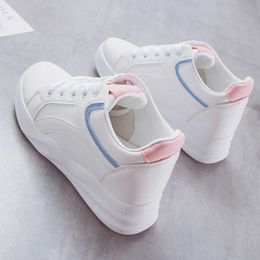 New Platform Shoes Women Increased 7cm Casual Loafers Ladies Classics Fashion Sneakers Student Run Skateboarding Shoes Promotion Y0907