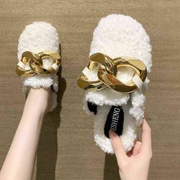 Fashion Winter Women Home Fur Slippers Faux Furry Lining Warm Cosy Flat Heel Round Toe Huge Chain Decoration Home Shoes Ladies Y1206