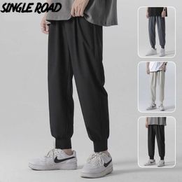 Single Road Mens Light Weight Sweatpants Summer Joggers Men Trousers Running Sport Pants Cold Feeling Comfortable Pants For Men 210709