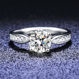 Diamond Excellent Cut D Colour High Clarity White Moissanite Queen Starlight Ring Silver 925 Jewellery