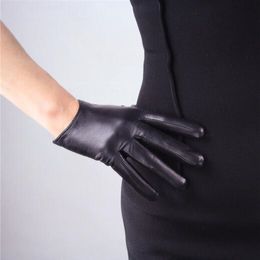 Women's short design sheepskin gloves thin genuine leather gloves touch screen black motorcycle glove R630 220112