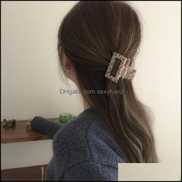 Clamps Hair Jewellery Yamog Middle Size Hollow Out Square Acetic Acid Geometric Pattern Claw Clips For Women Female Scrunchies Ponytail Hairpi