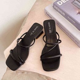 2022 Elegant Slip On Sandals For Women Sexy Beac Heels Flip Flops Women Black White Summer Fashion Beach Heels Sandals Y220221