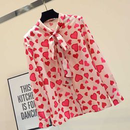 Womens Tops Fashion Summer autumer long sleeve Leisure Chiffon Blouse Casual Female Bow pink tops Heart shape Blusas DF2334 210609