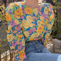 Korejpaa Women Blouses Korea's Chic Vintage Summer Printing Round Collar Hit The Back with Hollow Shredded Flower Shirt Top 210526