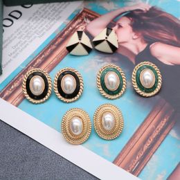 Fashion Geometry Stud Earring Pearl Epocy Retro Oval Triangle Shape Earrings Temperament Decoration Wedding Jewellery