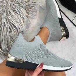 Vulcanize Shoes Sneakers Women Solid Color for Female Ladies Slip-on Knit Sport Mesh Casual Y0907