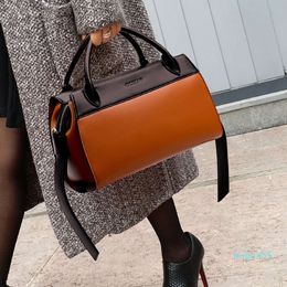 Colour Contrast Messenger Bag Women's Korean Version Hand One Shoulder Atmosphere Simple Versatile Personality bags