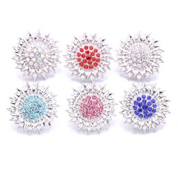 Silver Color Snap Button Women Crystal Sunflower Charms Jewelry findings Rhinestone 18mm Metal Snaps Buttons DIY Bracelet cloth jewellery