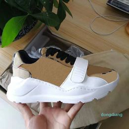 Hochwertiger Designer-Sneaker, Freizeitschuhe, Echtleder-Shell-Turnschuhe, Streifen-Schuh, Mode-Trainer für Mann und Frau