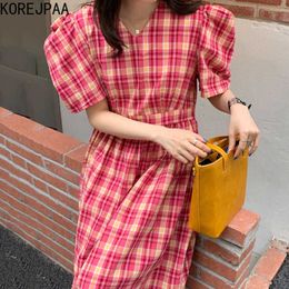 Korejpaa Women Dress Summer Korea Fashion Retro V-neck Contrast Color Plaid Design Waist Slim Bubble Sleeve Long Vestido 210526