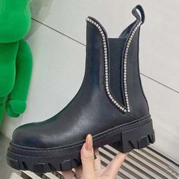 Ankle boots women Autumn winter real leather flat Thick Bottom Fashion low tube shoes All match British Style short Boot