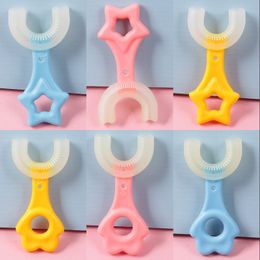 2022 2-12 Years Old Teethers Hand Held Soft 360 Degree Star U Shaped Baby Toothbrush Childrens Silicone Care Oral Cleaner Toothbrushes 20220305 H1