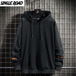 techwear hoodie UK - SingleRoad Mens Hoodies Men 2021 Spring Techwear Sweatshirt Japanese Streetwear Harajuku Oversized Black Hoodie Men Plus Size Y0727