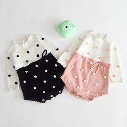 Autumn Winter Baby Girl Ball Rompers Baby Girl Long Sleeves Triangle Rompers Baby Girl Clothing Newborn Rompers Clothes 210317
