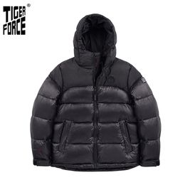 TIGER FORCE Winter jacket for men Fashion Coats jackets Warm Pocket Zipper Black High quality Clothing Men Parkas 70798 211214