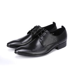 Fashion Man Formal Dress Shoes High Quality Breathable Lace Up Pointed Toe Light Leather Men Shoes Business Oxford Shoes B112