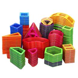 DIY Big size Magnetic Designer Building Blocks Set Construction Toys for Toddlers Magnetic Toys Magnet Car Model Building Toys Q0723