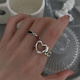 Cluster Rings YEYULIN Korean Trendy Vintage Dripping Oil Enamel Hollow Heart Metal For Women Couple Jewellery Gifts