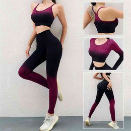 Ombre Seamless Yoga Set Fitness Sportswear Suits Workout Clothes for Women Long Sleeve Crop Top Sports Bra Leggings Gym Clothing 210802