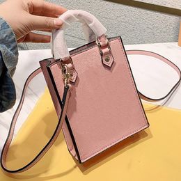 Fashion Women Handbag Luxury Designer Shoulder Bag Women's High Quality Totes Bags Leather Cross Body Handbags Embossed Letter