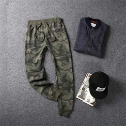 Coppia di pantaloni da uomo in cotone militare mimetico da donna Camp Training Pantaloni lunghi elastici alla caviglia in maglia verde militare 211108