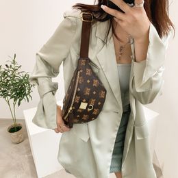 Fanny Pack Designer Waist Chest Brown Crossbody Bags for Women Fashion Purse and Handbags Korean Bum Bag Wallet