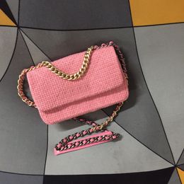 2021 new high quality bag classic lady handbag diagonal bag leathe 447