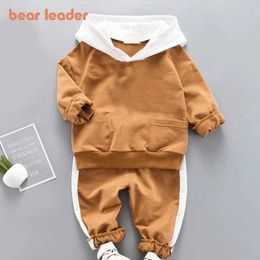 Bear Leader Autumn Baby Boys Clothing Sets Fashion Sports Sweatshirt Pant 2PCs Suit Sports Clothes Sets for Kid Babies Boy 210708