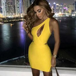 Summer Dress Women Fashion Sexy One Shoulder Keyhole Yellow Bandage Designer Mini Club Party 210527