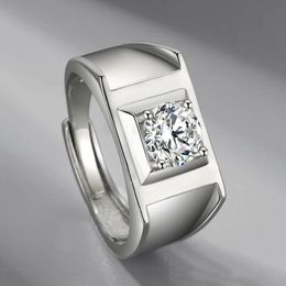 S925 Silver Plated Platinum Exquisite Moissanite Glittering Diamond Ring Unique Design Business Male Noble Jewelry