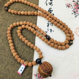 Zheru natural lion head walnut pendant with small vajra bodhi bead necklace beautiful men and women retro sweater chain