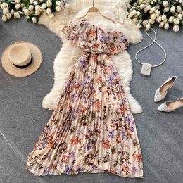 Chiffon Dress Summer Women's One Shoulder Sleeveless Ruffles Floral Print Bohemian Beach Party Pleated Maxi 210603