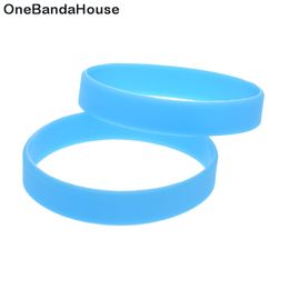 100PCS Blue Plain Band Glow in Dark Silicone Bracelet Youth Size Suitable for Night Runner