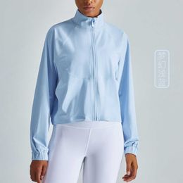 LU-326 Jacka för yogakläder Löpning Fitness Kläder Topp Damjacka Dragkedja Lös Fritid Snabbtorkande Sportblus Långärmad Casual Gym Coat