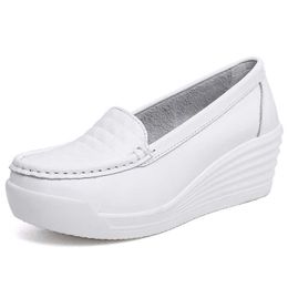 Women White Nursing Shoes Ladies Comfortable Platform Sneakers Height Increasing Wedge Loafers for Women Nurses Zapatillas Mujer 211014