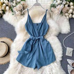 Women Sexy Jumpsuit Playsuits Summer Fashion V-neck Sleeveless High Waist Lace-up Pocket Wide Leg Solid Color Romper M581 210527