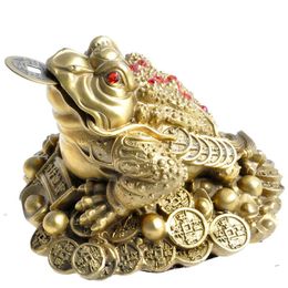 Decorative Objects & Figurines Feng Shui Three Legged Money For Frog Fortune Brass Toad Figurin Chinese Coin Metal Craft Home Decor Gift Dec