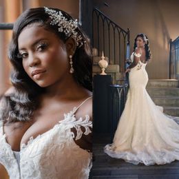 Designer Dresses Mermaid 2021 New Spaghetti Straps Off The Shoulder Lace Applique Sweep Train Plus Size Wedding Gown Vestidos 401 401