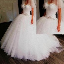 Classic Sweetheart Ball Gown Wedding Dresses 2021 Vestido De Noiva 2021 Sparkly Crystals Long Bridal Gowns Plus Size Lace-Up Wedding Dress