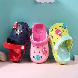 2022 Summer Children Slippers Girls Pink Funny Animal Beach Shoes Kids's Bathroom Bath Slippers Boys EVA Light Indoor Slippers G1218