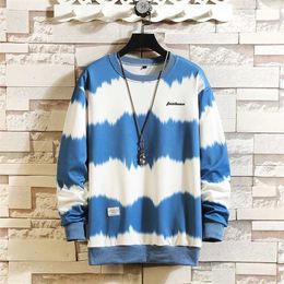 Autumn Spring Hoodie Sweatshirt Mens Black White Hip Hop Striped Punk Pullover Streetwear Casual Fashion Clothes OVERSize 5XL 211023