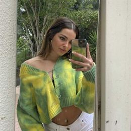 Autumn Women Tie Dye Sweaters Vintage Yellow Green Pullovers Jumper Fashion Sweatershirt Brooch Casual Cardigan Sweater 211011