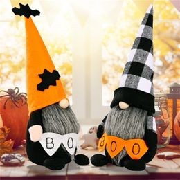 2 Styles Halloween Festive Party Supplies Holding Boo Faceless Doll with Bat Lattice Pointed Hat Rudolph Standing Ornament C70814F