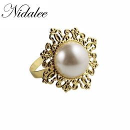 Nidalee Pearl Metal Gold Silver Napkin Rings Flower For Bulk Weddings Blue Kitchen Holder Banquet Dinner Diamond Decor 12pcs 210706