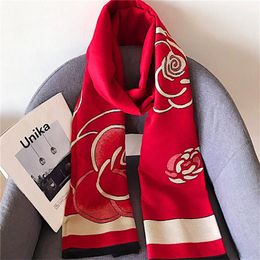 Scarves Designer Women's Autumn Winter Thick Camellia Female Scarf Warm Knitted Women Luxury Cashmere Shawls Fashion Accessories