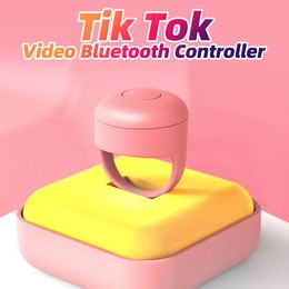 Bluetooth Controller Smart Thumb Ring Phone Page Turner Browsing Liker Phone Bluetooth Fingertip Video Controller